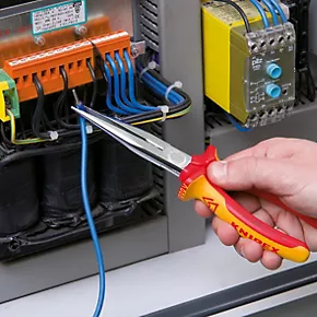 Knipex VDE Long Nose Pliers 8" (200mm) 3 Knipex VDE Long Nose Pliers 8" (200mm) - Image 3